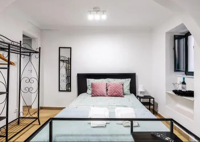 Casa S. Tiago * Setúbal